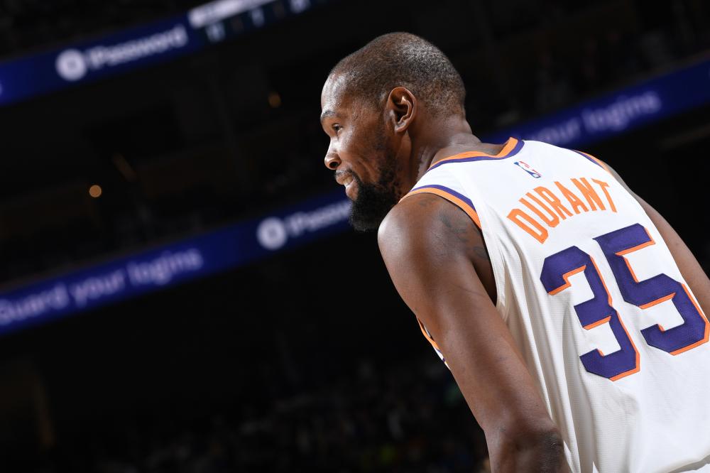 易让球迷们 易让球迷们