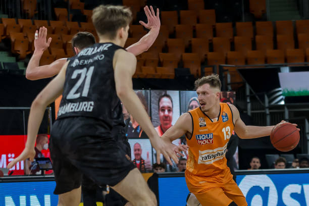 回暖的竞技 回暖的竞技