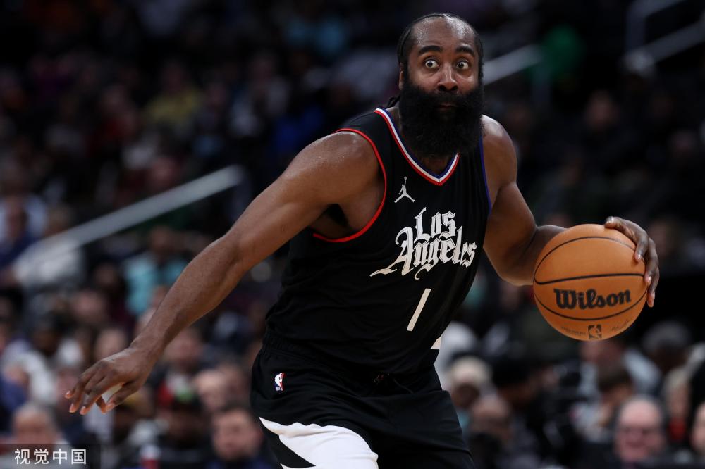 巴萨主帅弗里克批评球队个人主义！亚马尔正面回应：问题不在于此