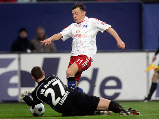 约千万欧元 约千万欧元